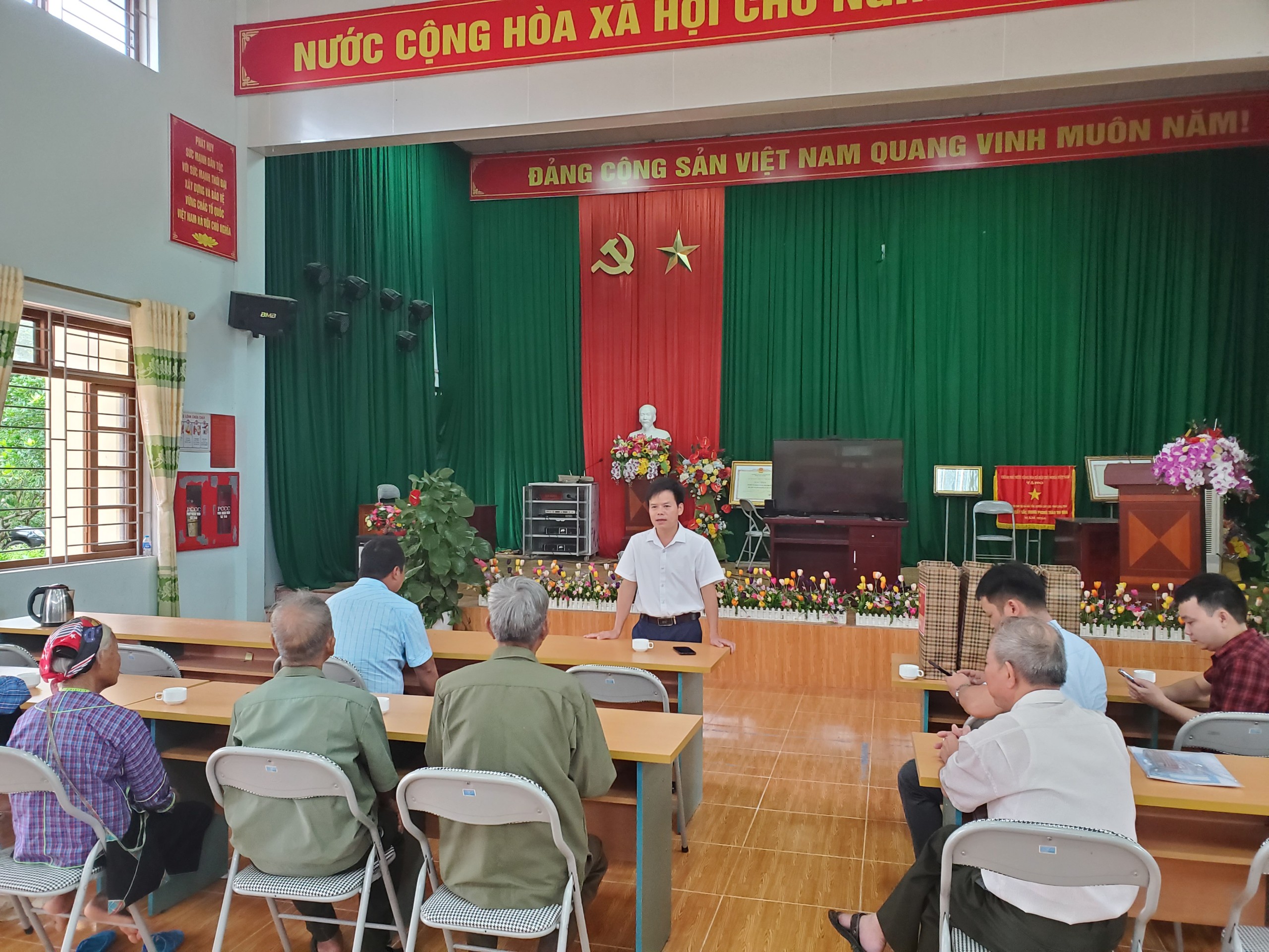 Đ/c Liễu Văn Chiến - Huyện ủy viên, Trưởng Ban tổ chức huyện ủy huyện Cao Lộc 